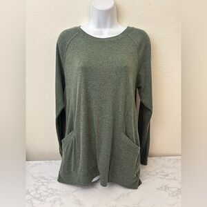 Kuotai Sweater Womens Size M Pullover Long Sleeve Green Pockets Thin Knit